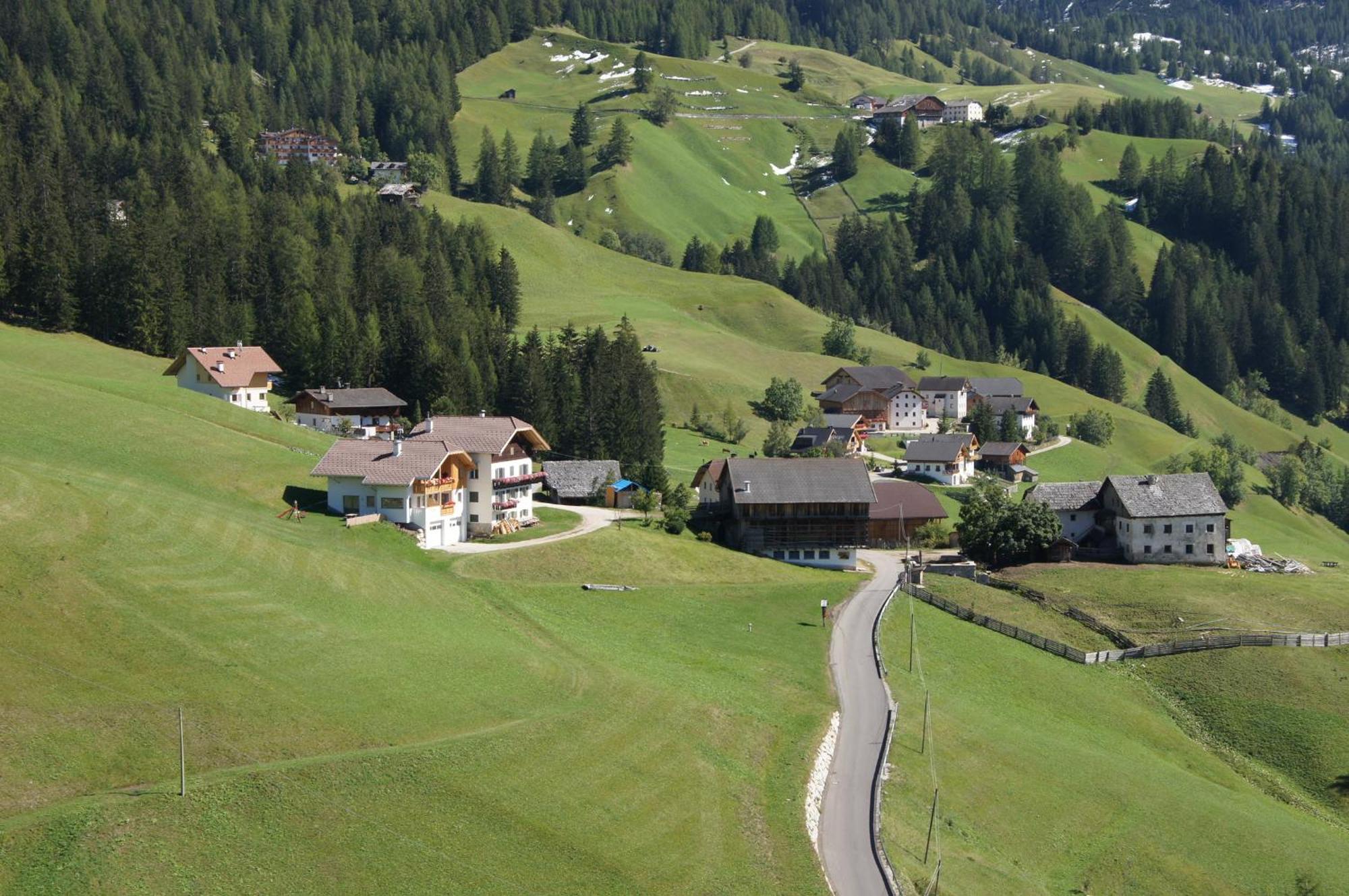 Miribunghof Lägenhet La Valle Exteriör bild